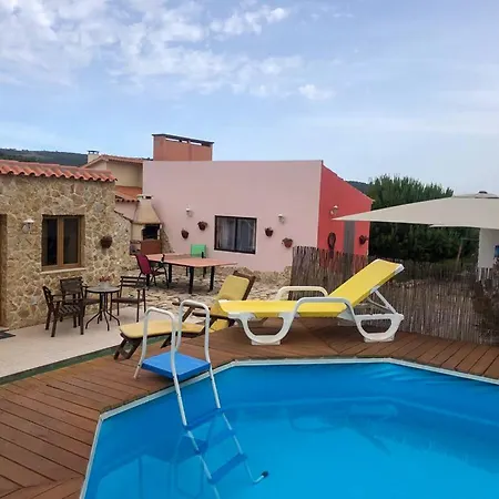 Refúgio De Alma Em Flor Quinta Privada Com Piscina Hébergement de vacances Nazaré