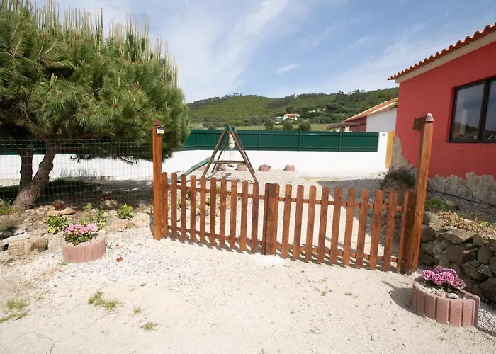 Refugio De Alma Em Flor Quinta Privada Com Piscina 度假居 纳扎雷